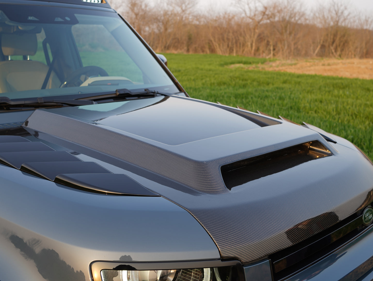 Carbon Fiber Bonnet for Land Rover Defender 90/110 (2020-present)