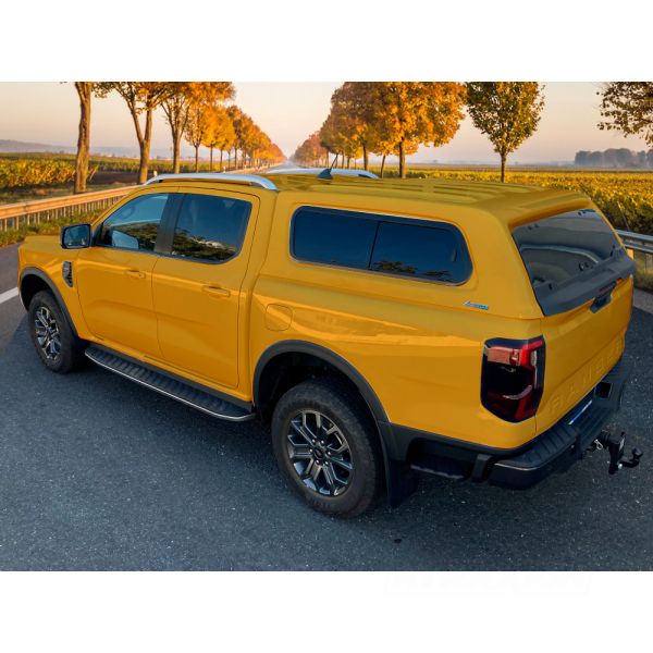 Hardtop Aeroklas Stylish for Ford Ranger Double Cab (23-) -Sliding side windows -with central locking