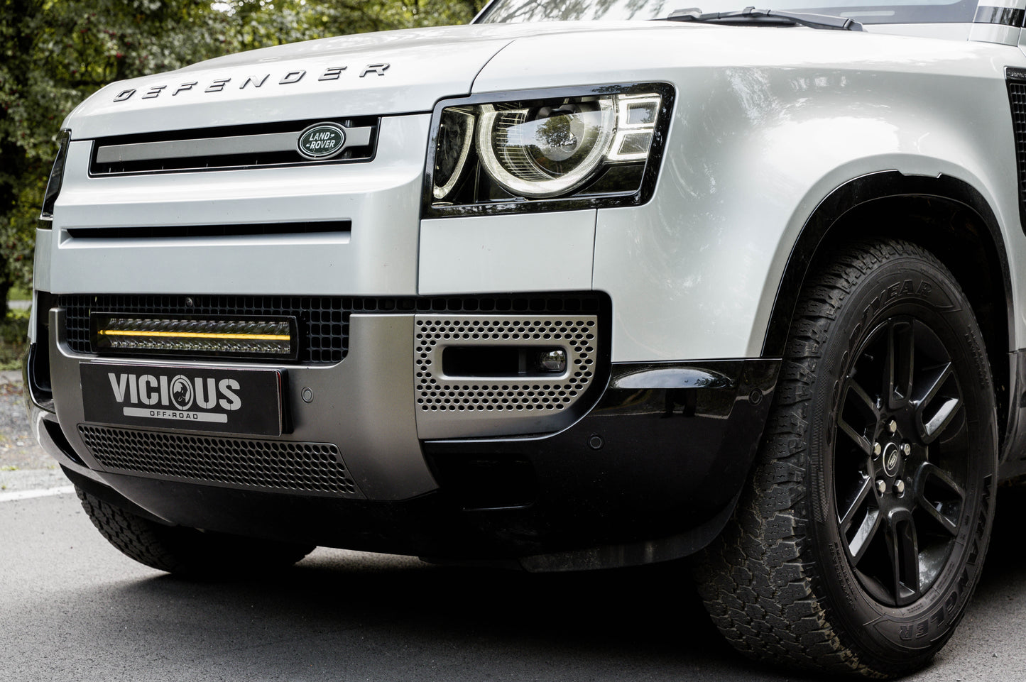 Led bar bracket grill - New Defender 90/110/130