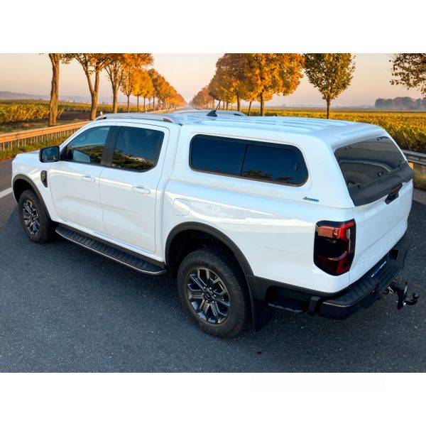 Hardtop Aeroklas Stylish for Ford Ranger Double Cab (23-) -Sliding side windows -with central locking