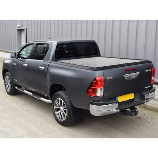 RealTruck - Mountain Top Style tonneau cover in silver for Toyota Hilux XC (16-) - 75kg load capacity