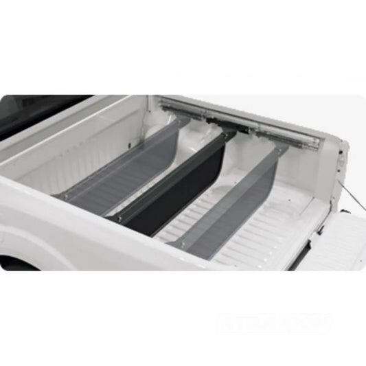 RealTruck - Mountain Top Bed divider for OE cargo rails for Ford & Volkswagen Ranger & Amarok (23)