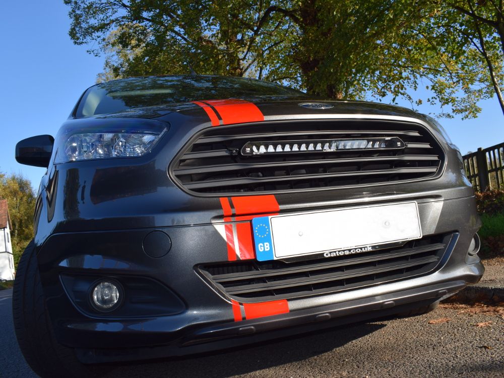 Grille-kit voor de Ford Transit Courier (2014-2018)