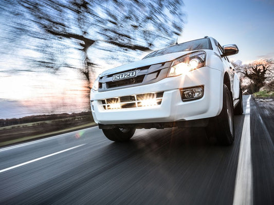 Isuzu D-Max (2017+) Montagekit voor onderste grille
