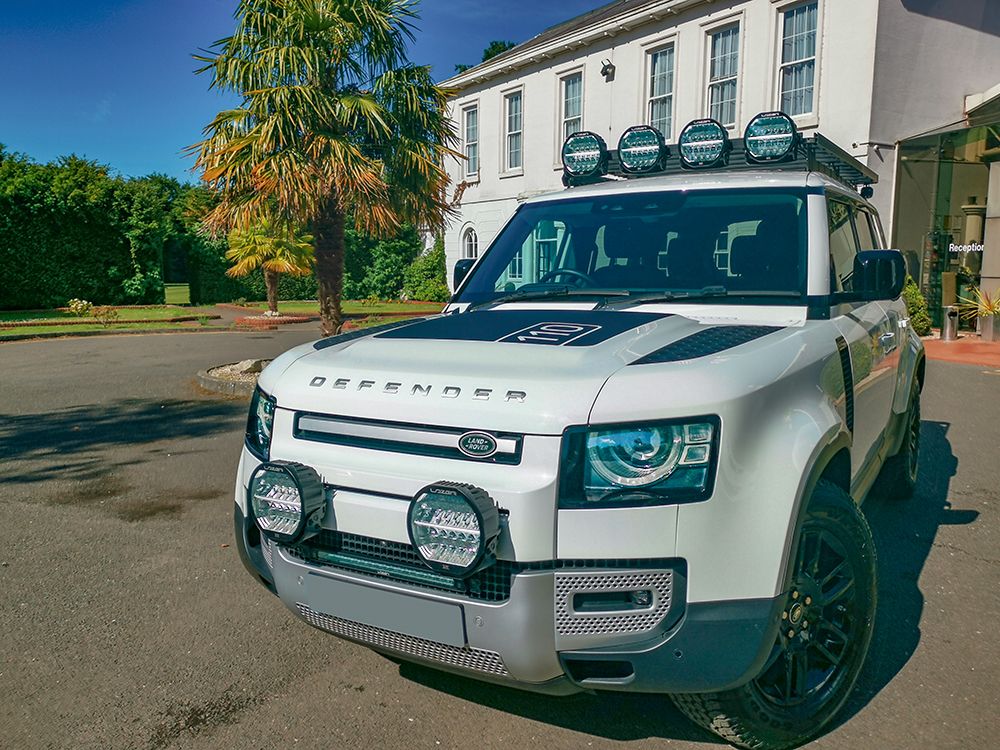 Land Rover Defender (2020+) Mounting Kit - Sentinel