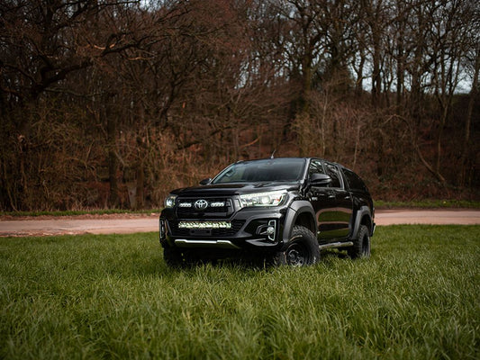 Toyota Hilux (2017-2020) Bumperbalk Montagekit