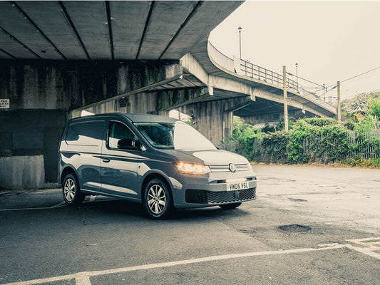 VW Caddy (2021+) Bumperbalk Montageset