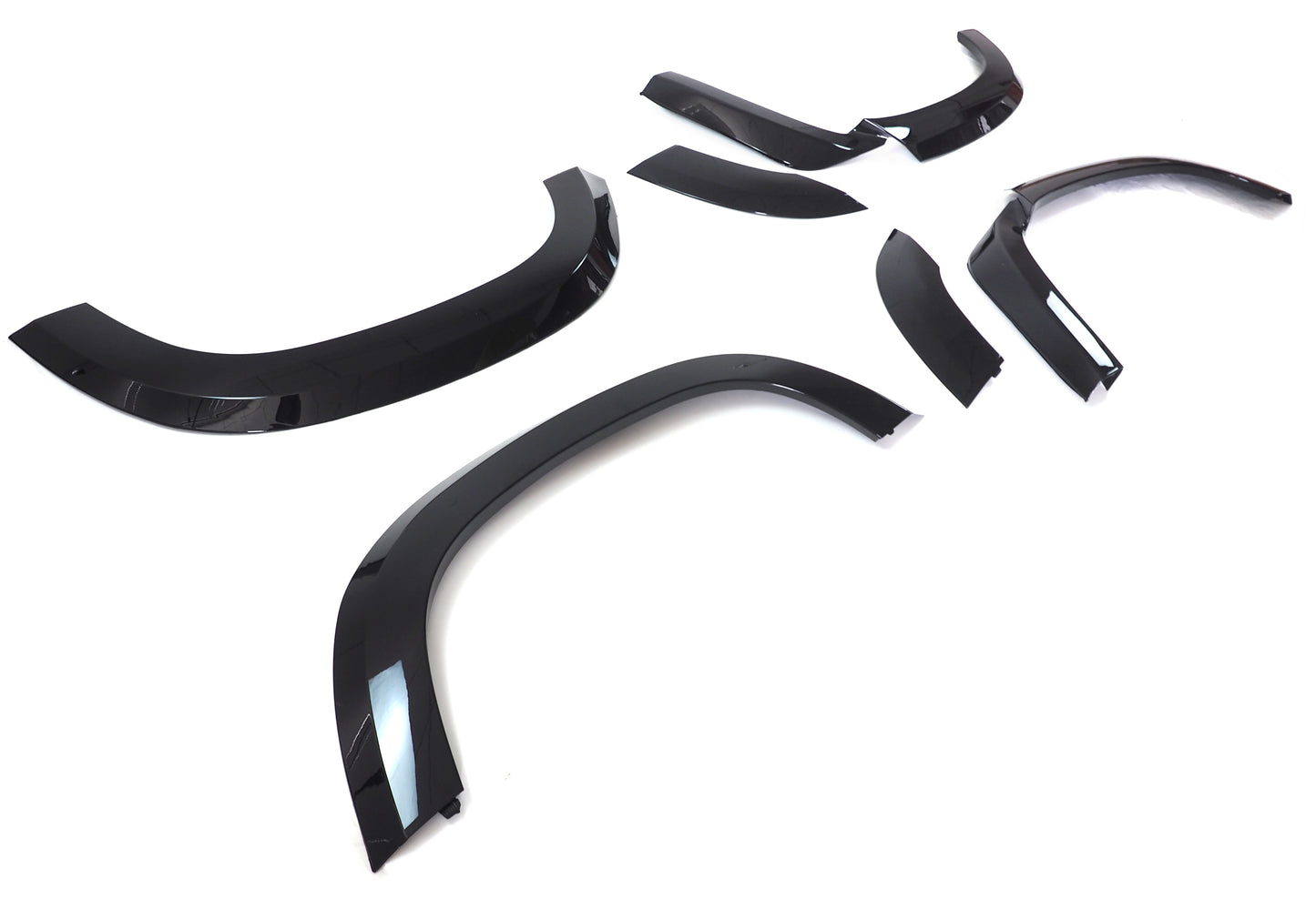 Front and Rear Wheel Arches For Land Rover Defender 110 in Black (2020-present)