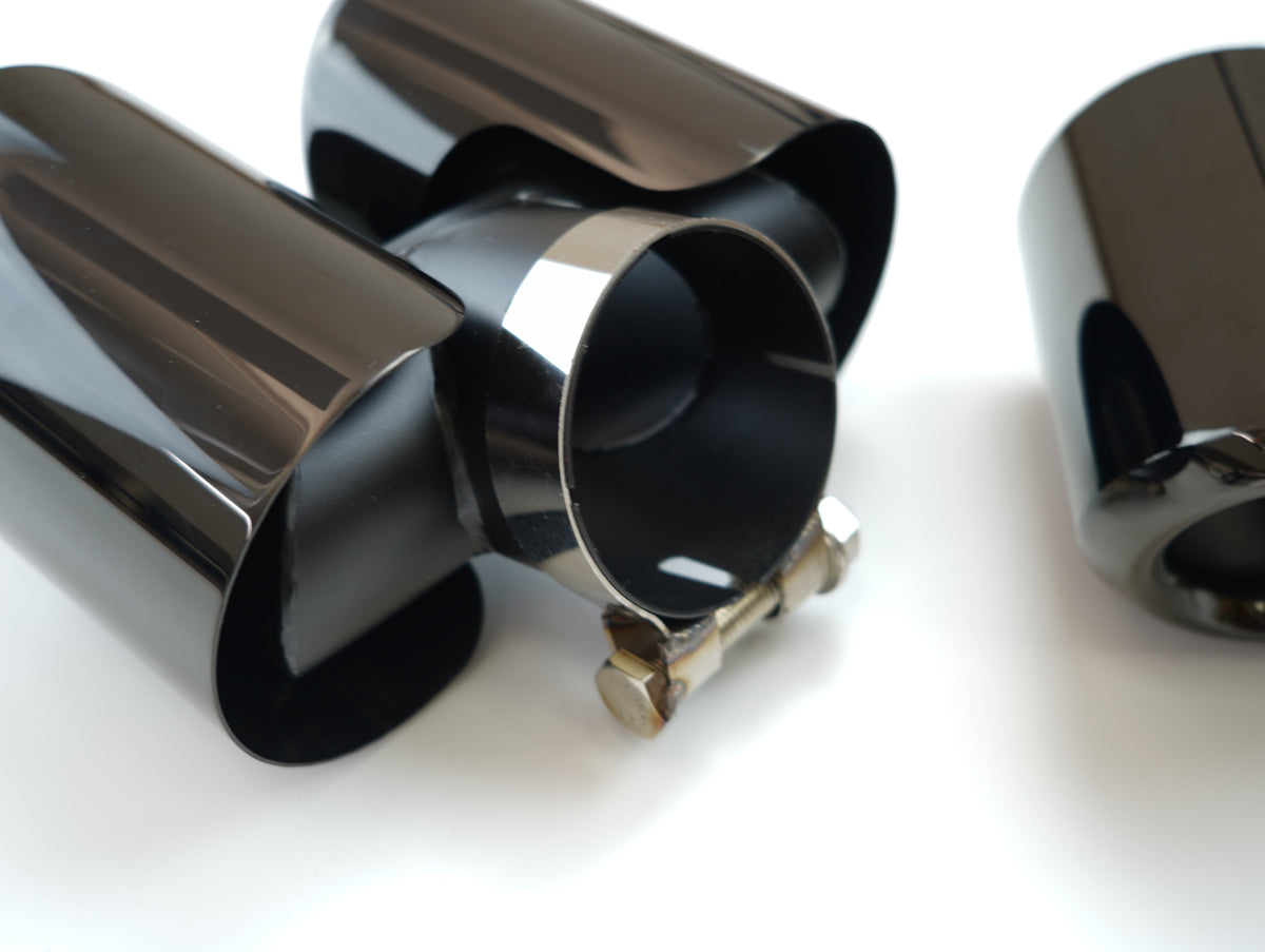 Tail Throat Round Exhaust tips in Gloss Black Stainless Steel for Land Rover Defender 90/110 (2020-present)