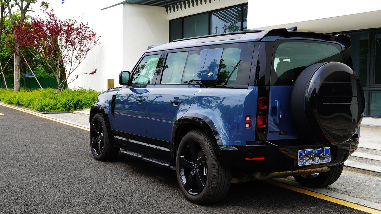Side Moulding Panel kit Gloss Black for Land Rover Defender 110 (2020-present)