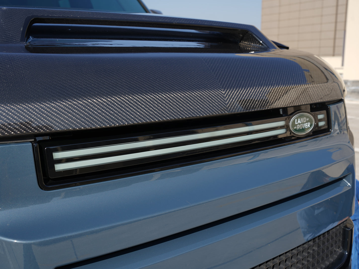 Front Bumper Grille w/ integrated Led Lights for Land Rover Defender 90/110 (2020-present)