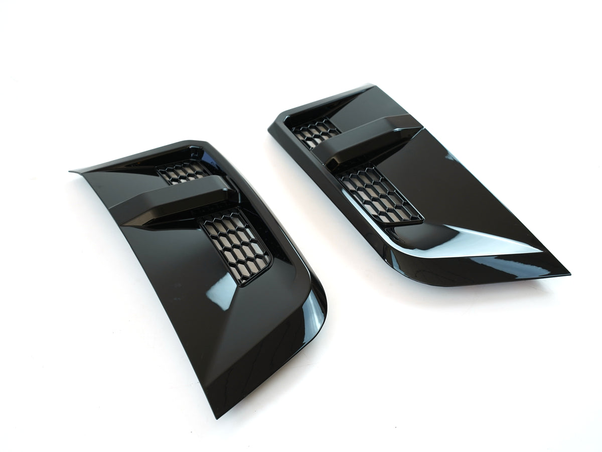 Side Vent Cover Gloss Black for Land Rover Defender 90/110 (2020-present)