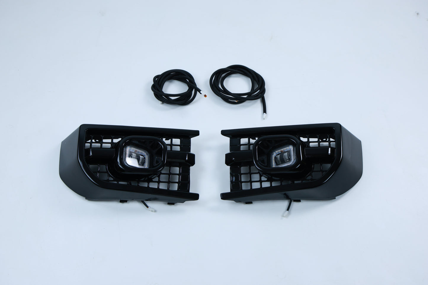 Fog Lamp set for Land Rover Defender 90/110/130 (2020-present)
