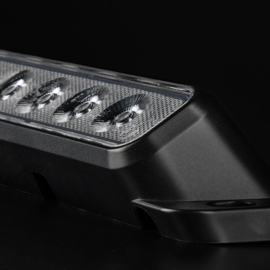 ÉCLAIRAGE DE SCÈNE NUUK E-LINE 80 W