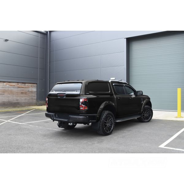 Hardtop Aeroklas Commercial for Ford Ranger Double Cab (23-) -No side windows -with central locking