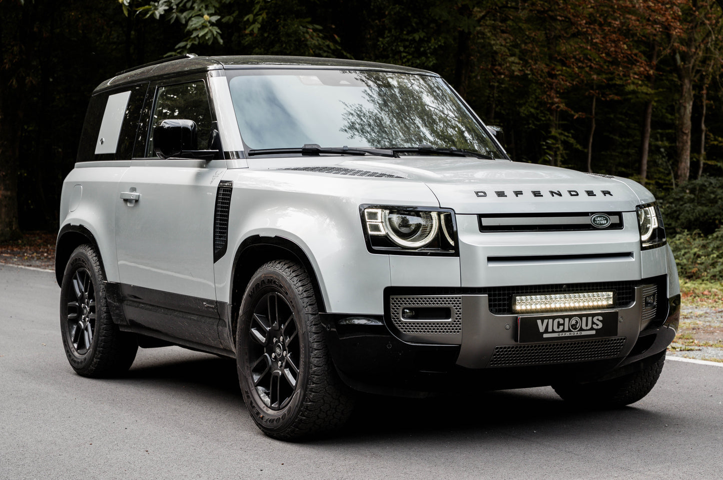 Led bar bracket grill - New Defender 90/110/130