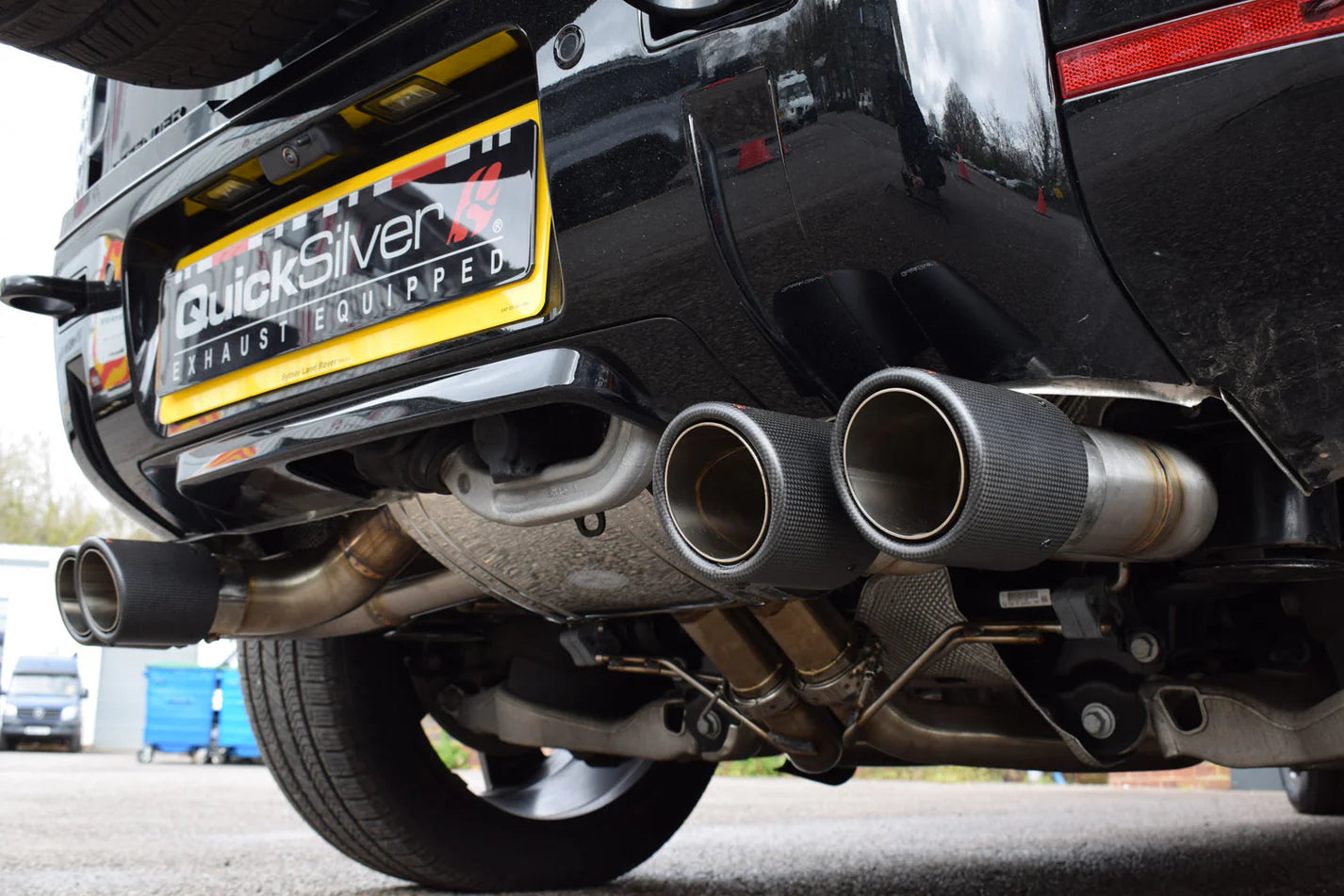 LAND ROVER DEFENDER P525 V8 110 SPORT SYSTEM W/ SOUND ARCHITECT
