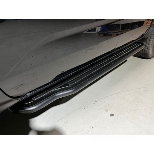 Misutonida black aluminium sidestep for Amarok (23-) (DC!)