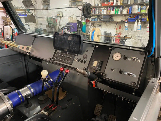 Lightweight Defender competition dash board - Allisport
