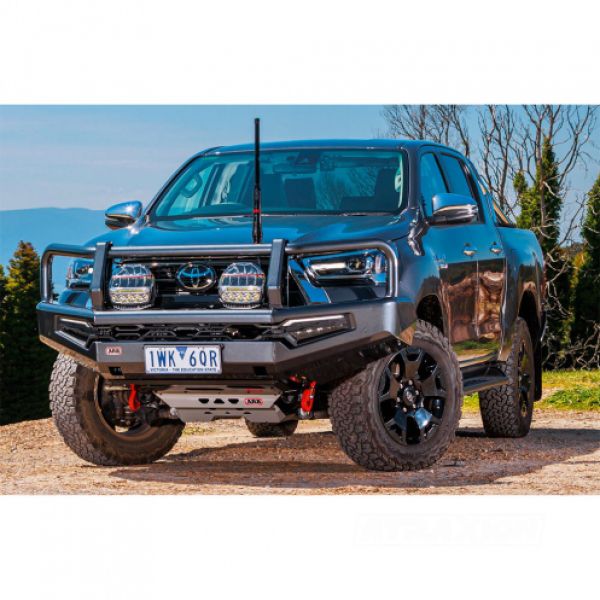 ARB Summit MKII winchbumper for Toyota Hilux (20-) sensor model (Compatible with Toyota Safety Sense)