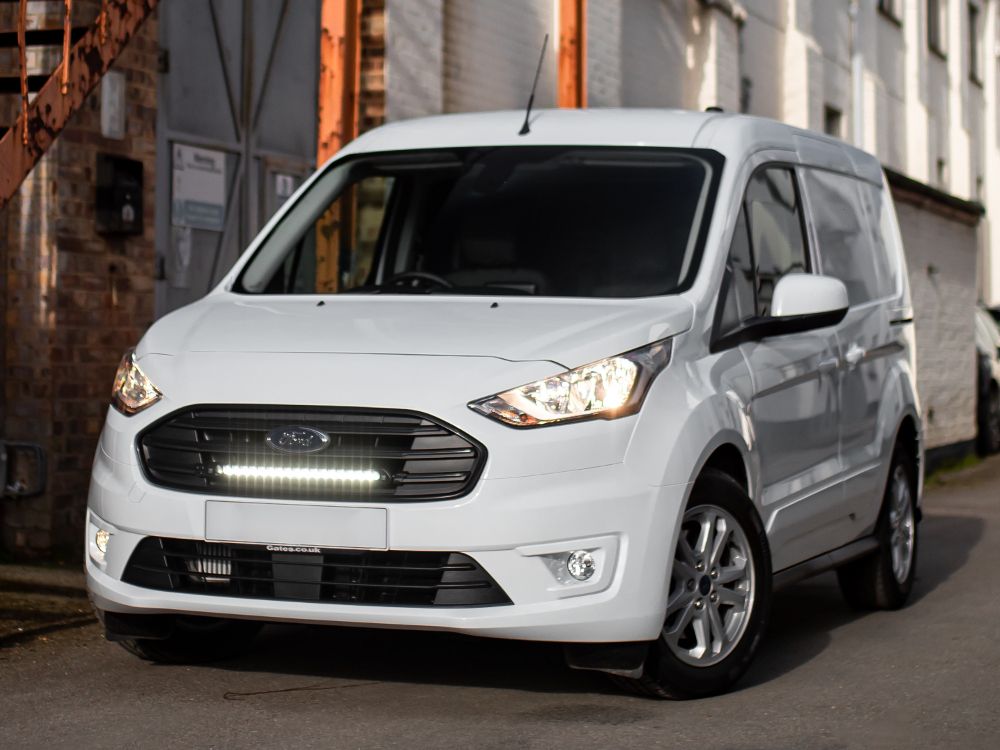 Kit de calandre pour Ford Transit Connect (2018-2021)