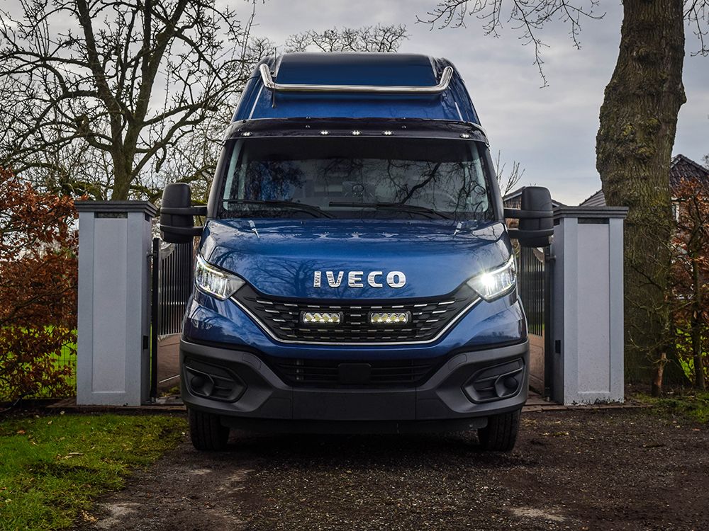 Iveco Daily (2019-2021) Grille Kit