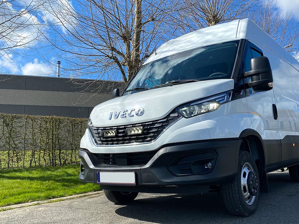 Iveco Daily (2019-2021) Grille Kit