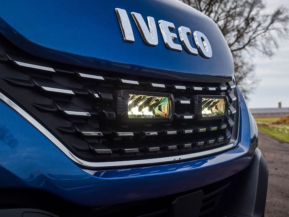 Iveco Daily (2019-2021) Grille Kit