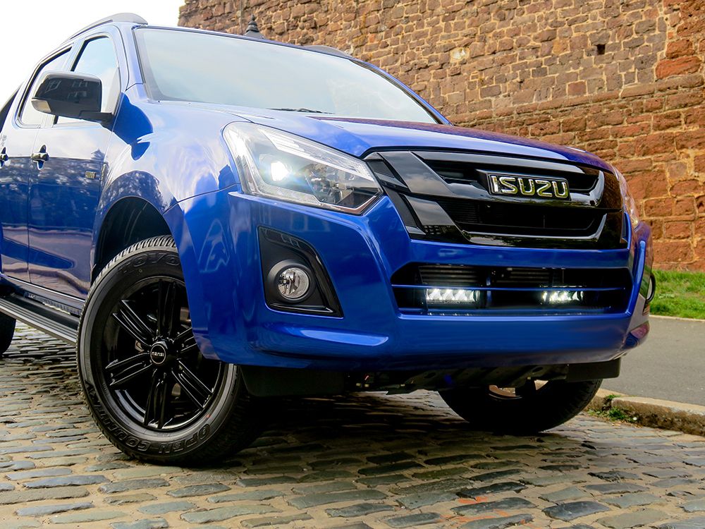 Isuzu D-Max (2017+) Montagekit voor onderste grille