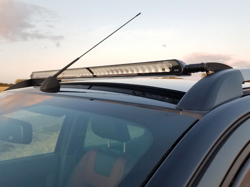 Kit de montage sur toit pour Ford Ranger (2016-2022) (avec rails de toit)