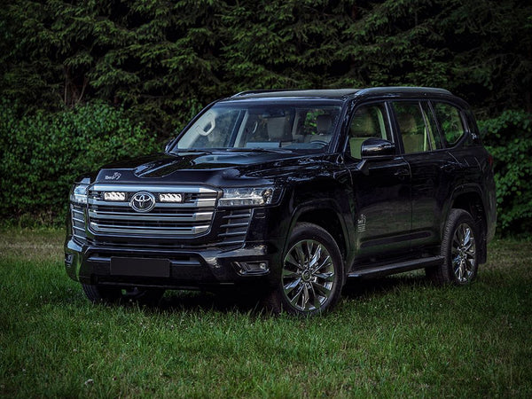 Toyota Land Cruiser 300 Series (2022+) Grille Kit