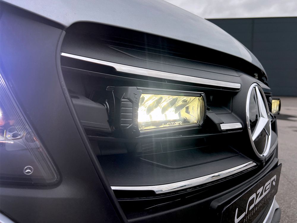 Mercedes Vito (2024+) Grille Kit - Triple-R 750