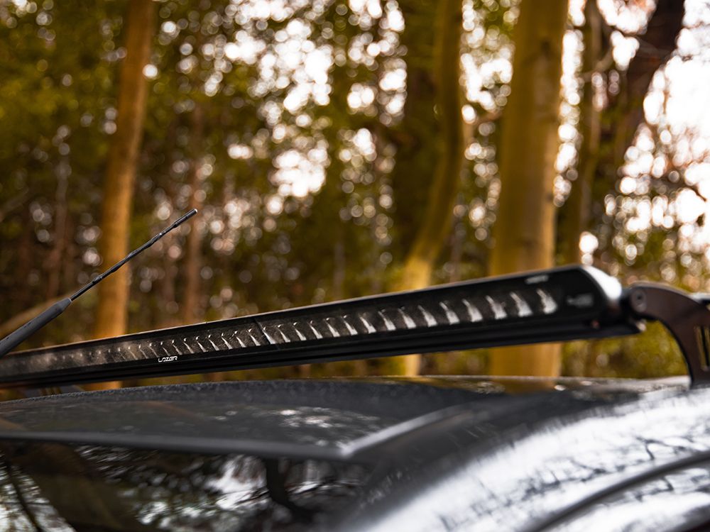 Kit de montage sur toit Mitsubishi L200 (2019+) sans rails de toit