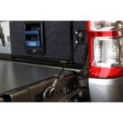 Aeroklas tailgate assist kit for Toyota Hilux (21-)