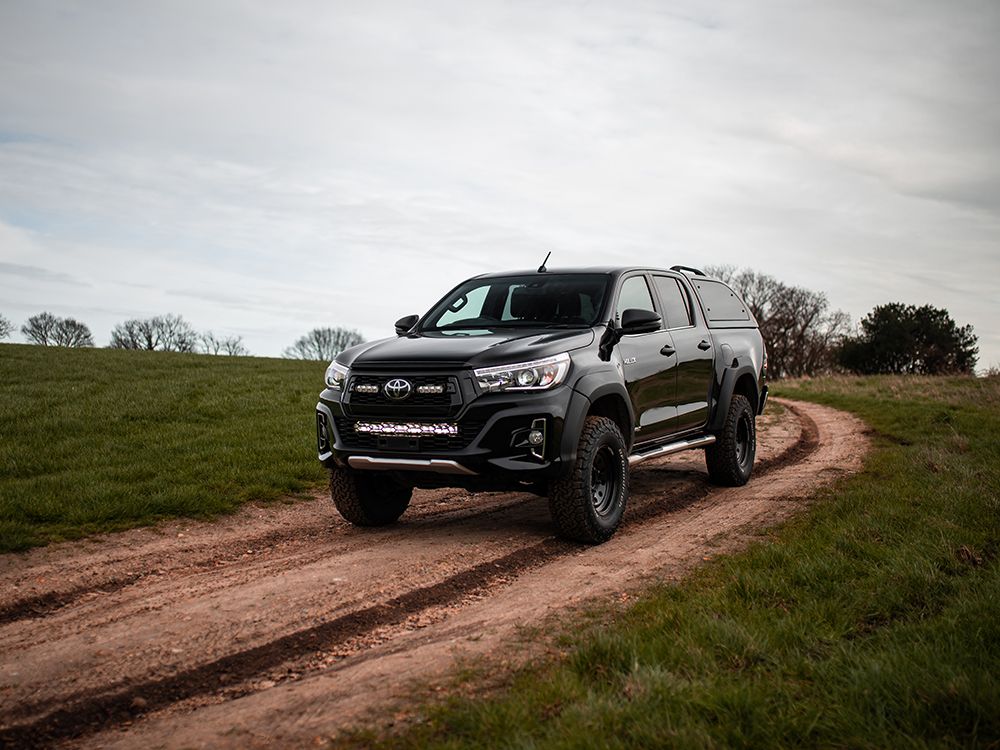 Kit de montage de poutre de pare-chocs pour Toyota Hilux (2017-2020)